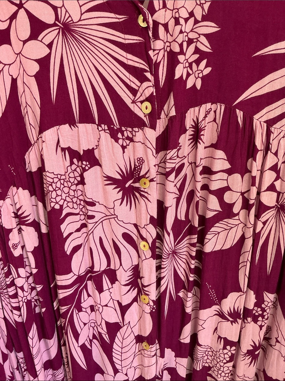 Eimeo mahina maxi dress, maroon/pink tahitian tropical floral hibiscus print. M